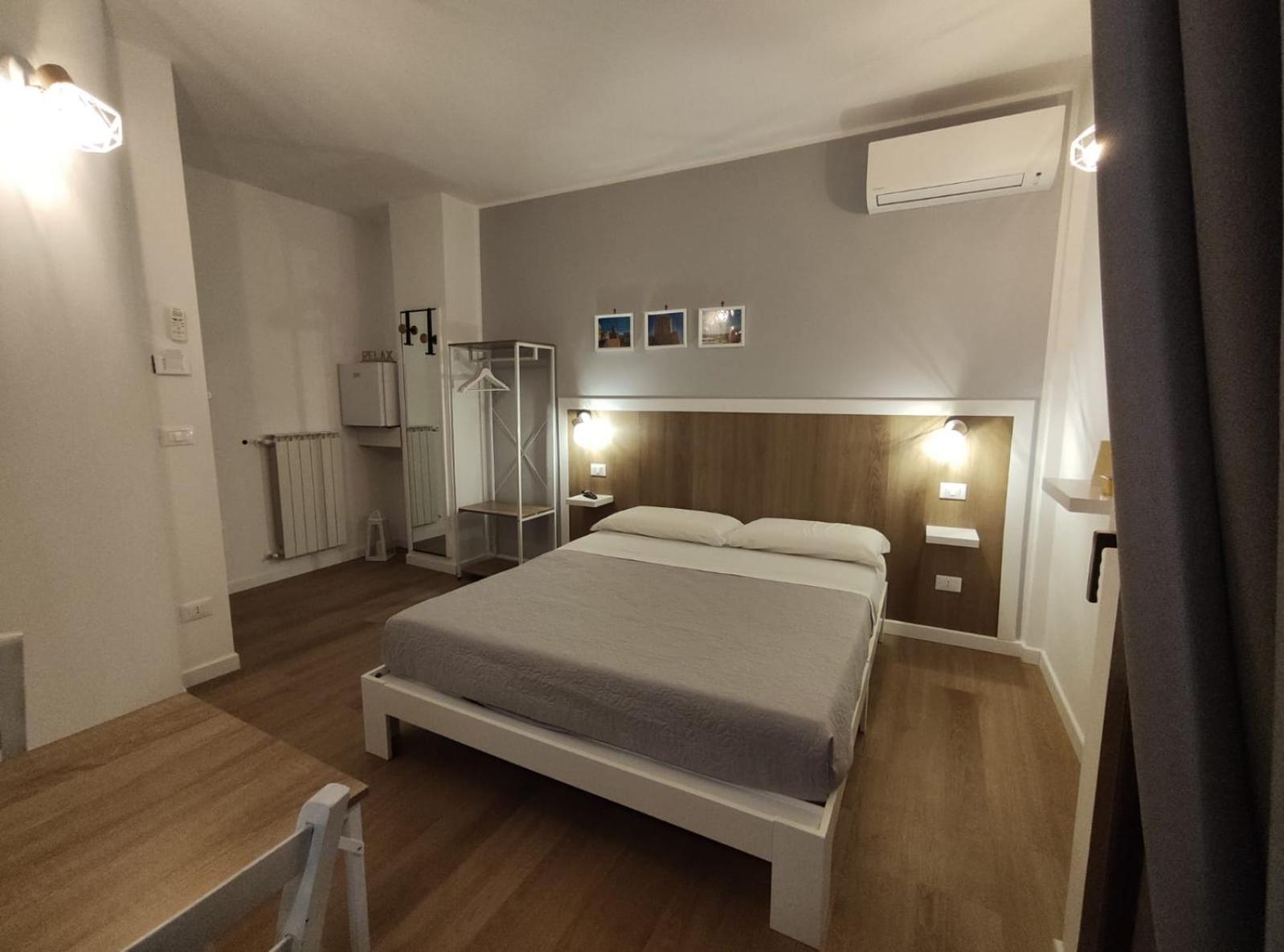 Loremi Rooms Termoli Buitenkant foto